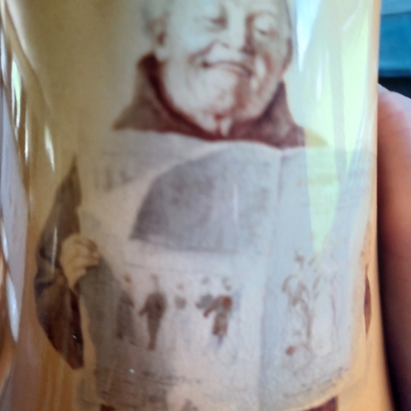 Warwick Pitcher with Cups - Picture 3 of 14